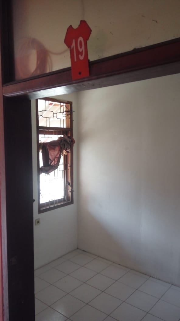 Jual rumah kost selangkah dari ITB di Lebag Gede, Bandung