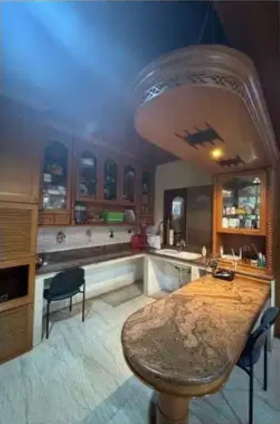 Dijual Cepat Rumah di Bawah NJOP Jl. Paradise 26,Jakarta Utara