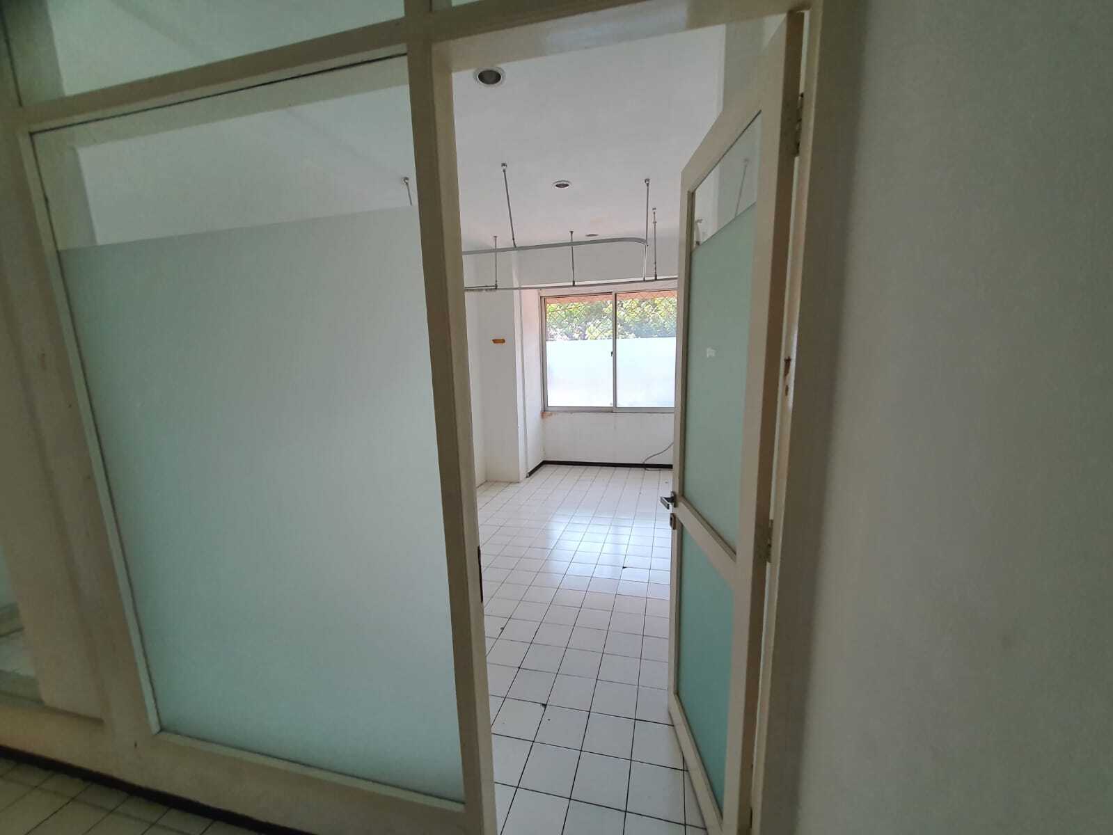 Dijual Ruko di Jalan Kelapa Hibrida Raya, Kelapa Gading, Jakarta
