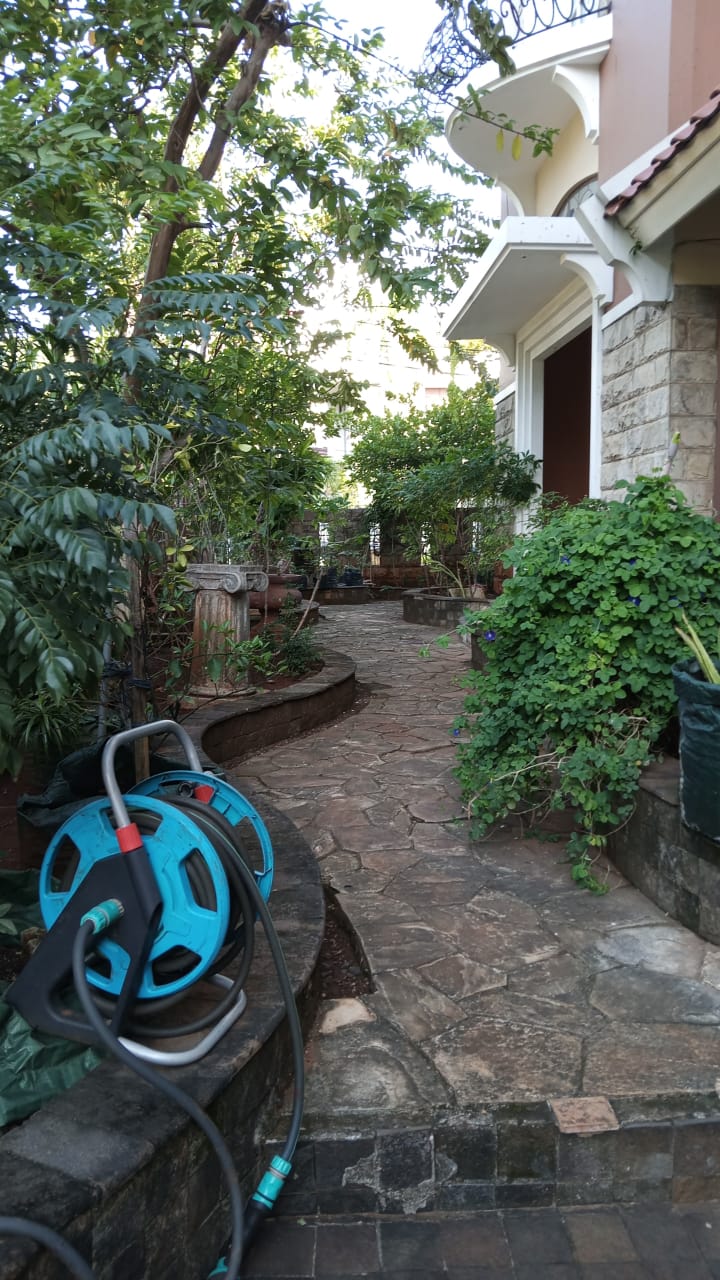 Dijual Cepat Rumah di Jl.Citra Garden 3 Extension, Jakarta Barat