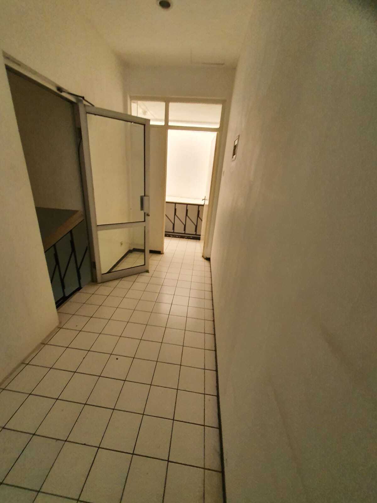 Dijual Ruko di Jalan Kelapa Hibrida Raya, Kelapa Gading, Jakarta