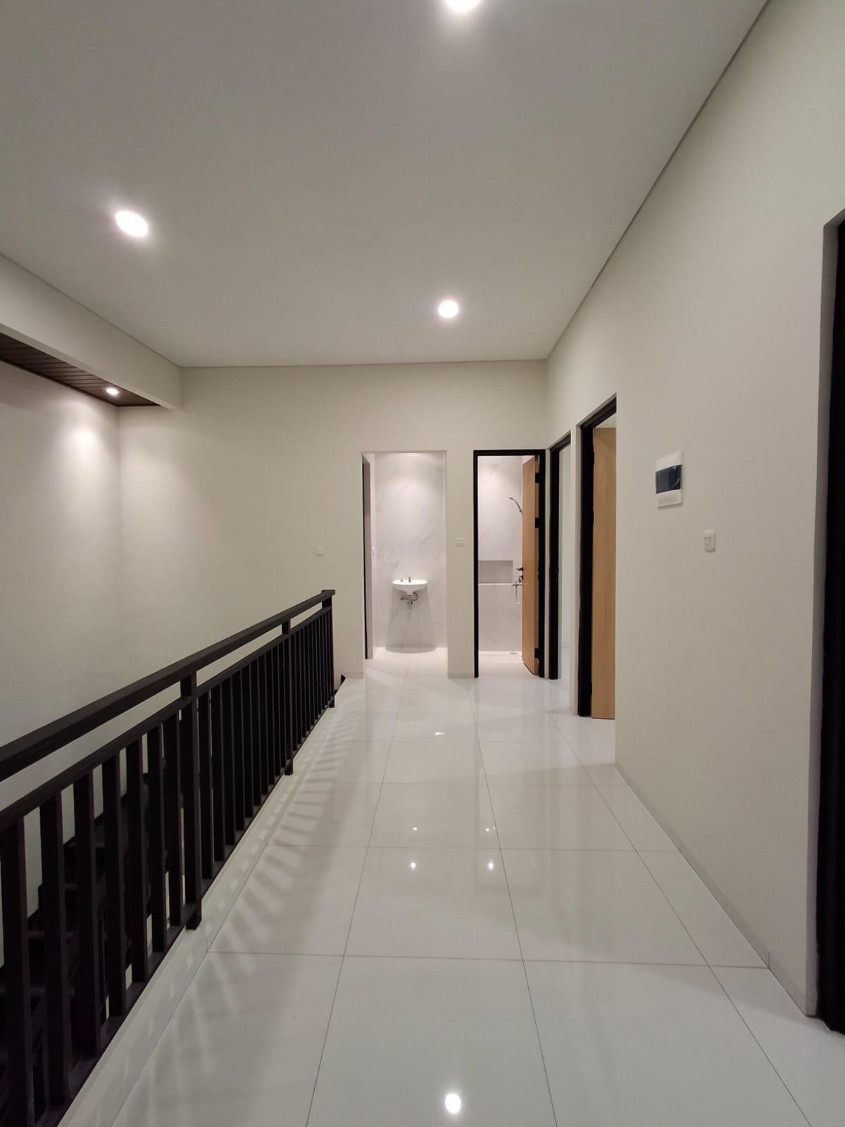 Rumah Baru 2 lantai LUX di Golf Arcamanik Kota Bandung