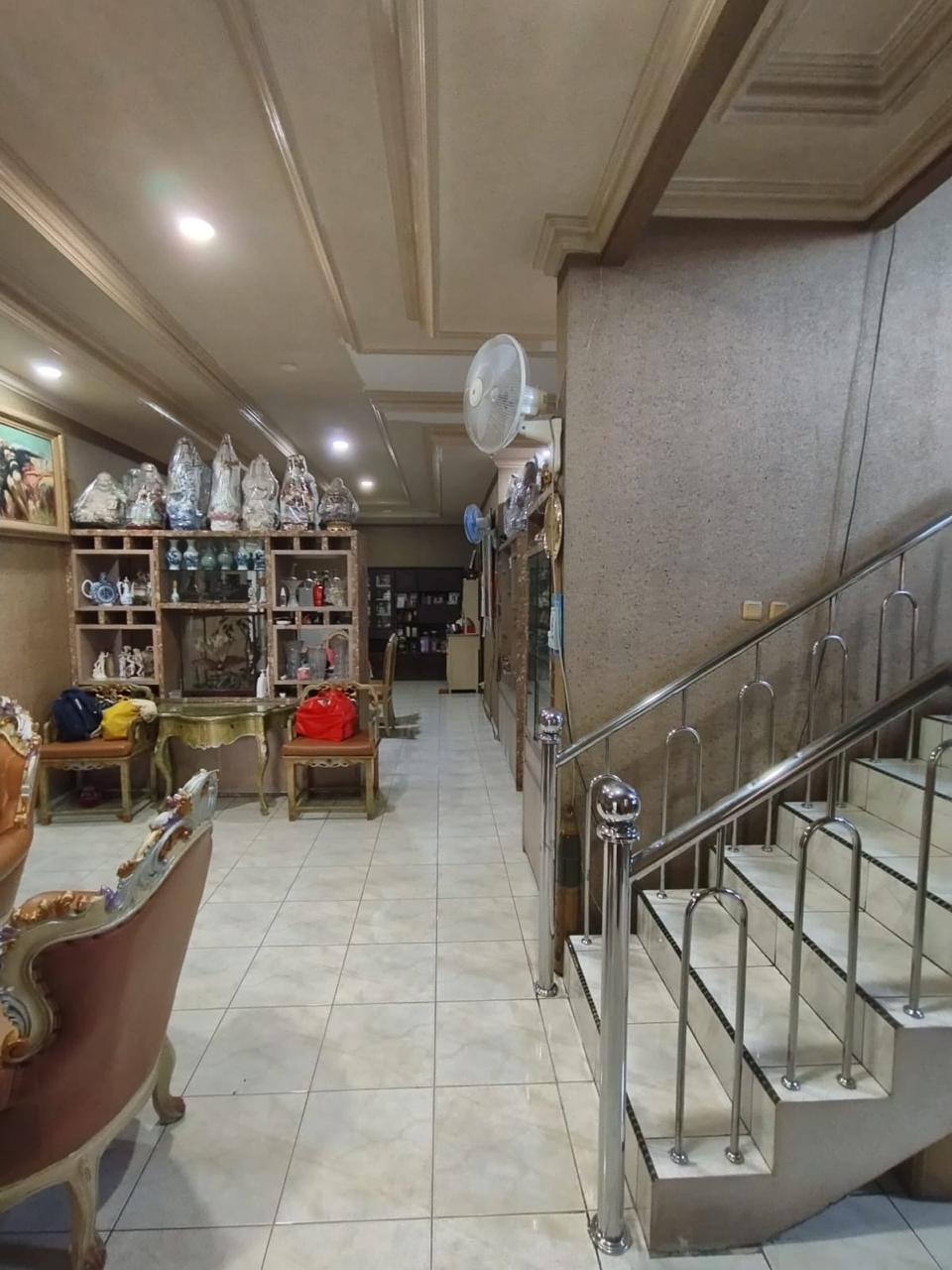 Dijual Rumah di Taman Palem Lestari, Cengkareng, Jakarta Barat