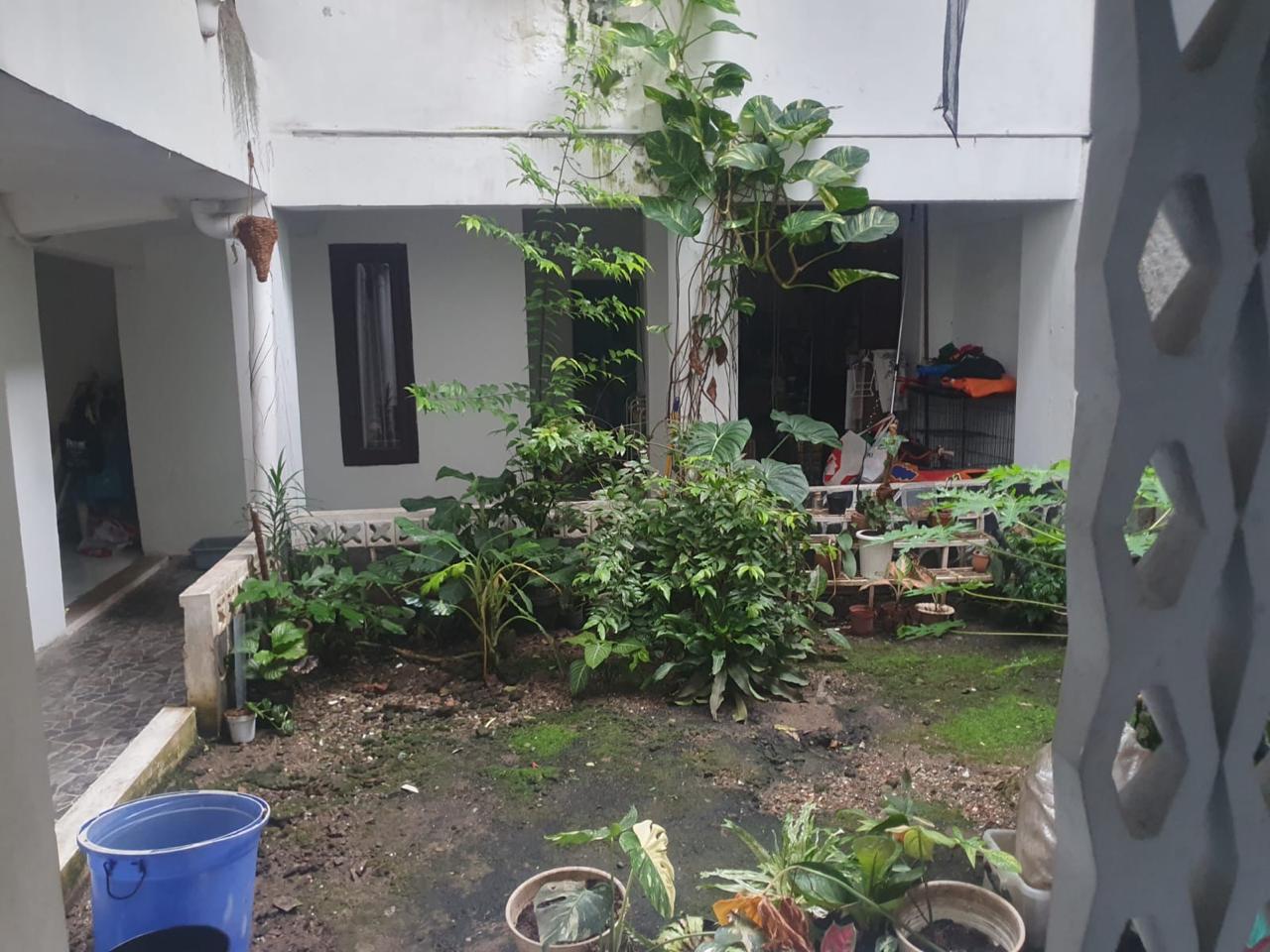Jual rumah strategis dan siap huni di Kebon Sirih Barat I, Jakpu