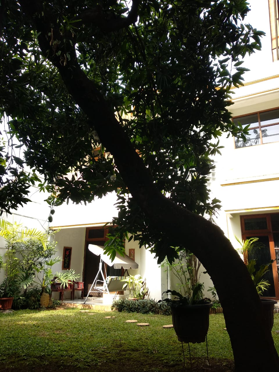 Jual rumah nyaman dalam komplek siap huni di Bumi Harapan Permai