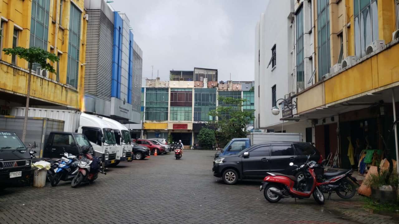 Dijual Ruko Gandeng di Jl.Bandengan Selatan, Jakarta Utara