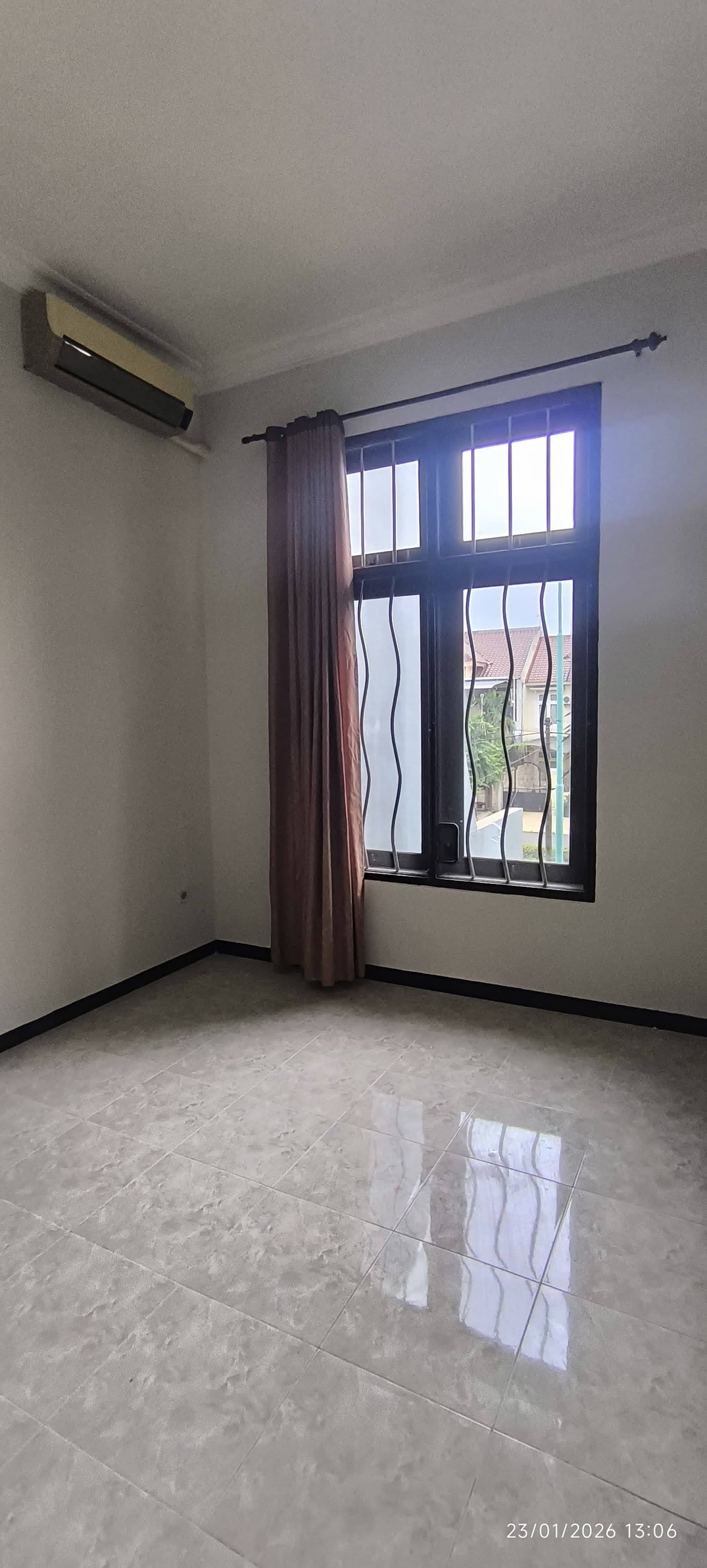 JUAL Rumah NOL JALAN RAYA DELTASARI, Sidoarjo siap huni