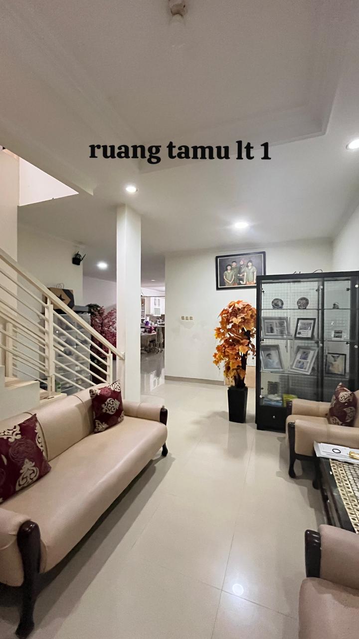 Jual rumah aman dalam kompleks di Taman Ayun 6, Penggilingan