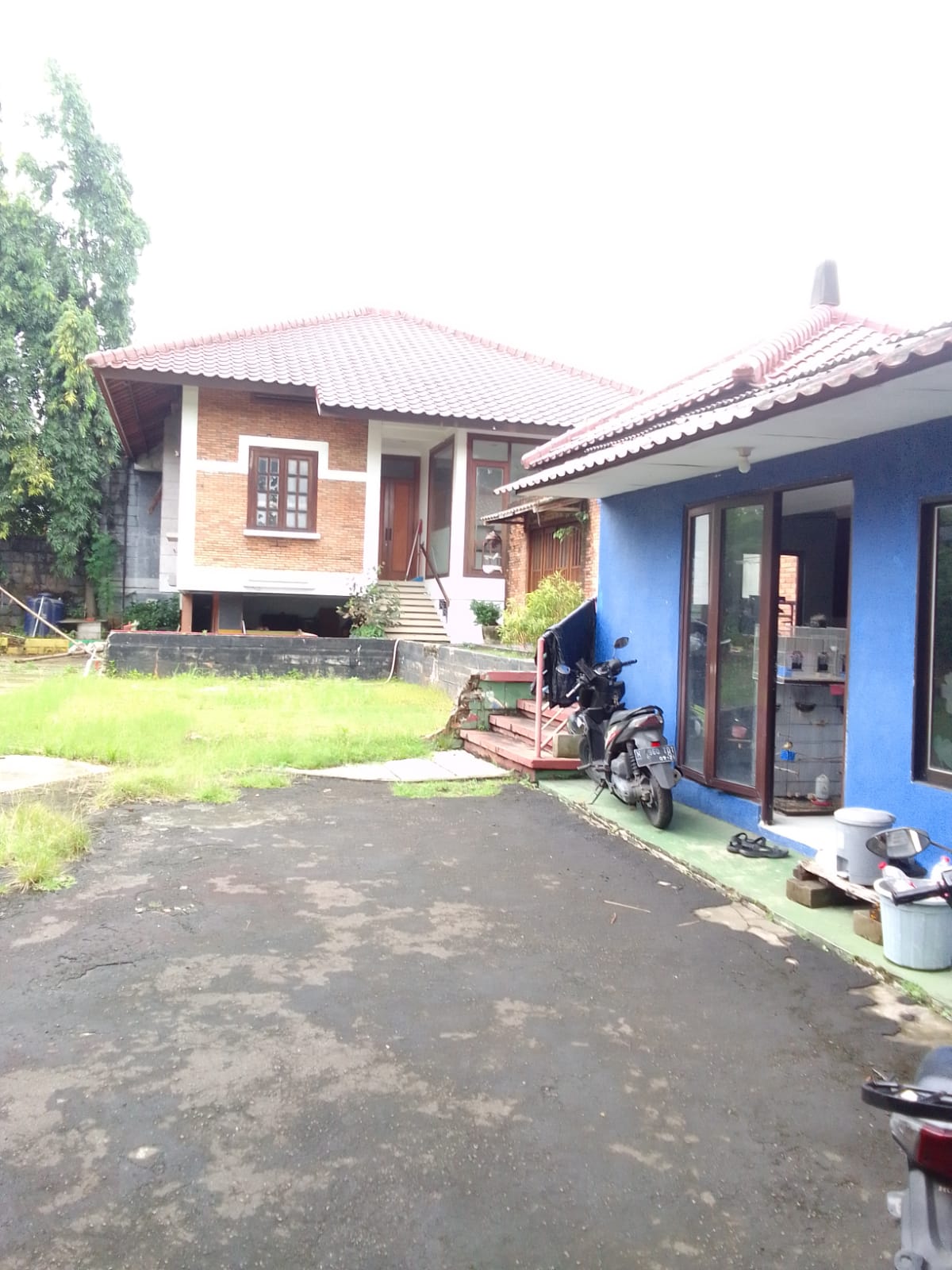 Jual rumah mewah di Manunggal, Meruya Selatan, Kembangan, JakBar