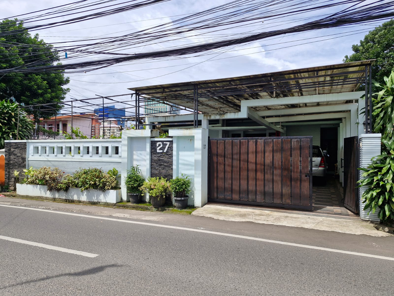 Jual rumah luas dan nyaman di Baung Raya, Kebagusan, Pasar Mingg