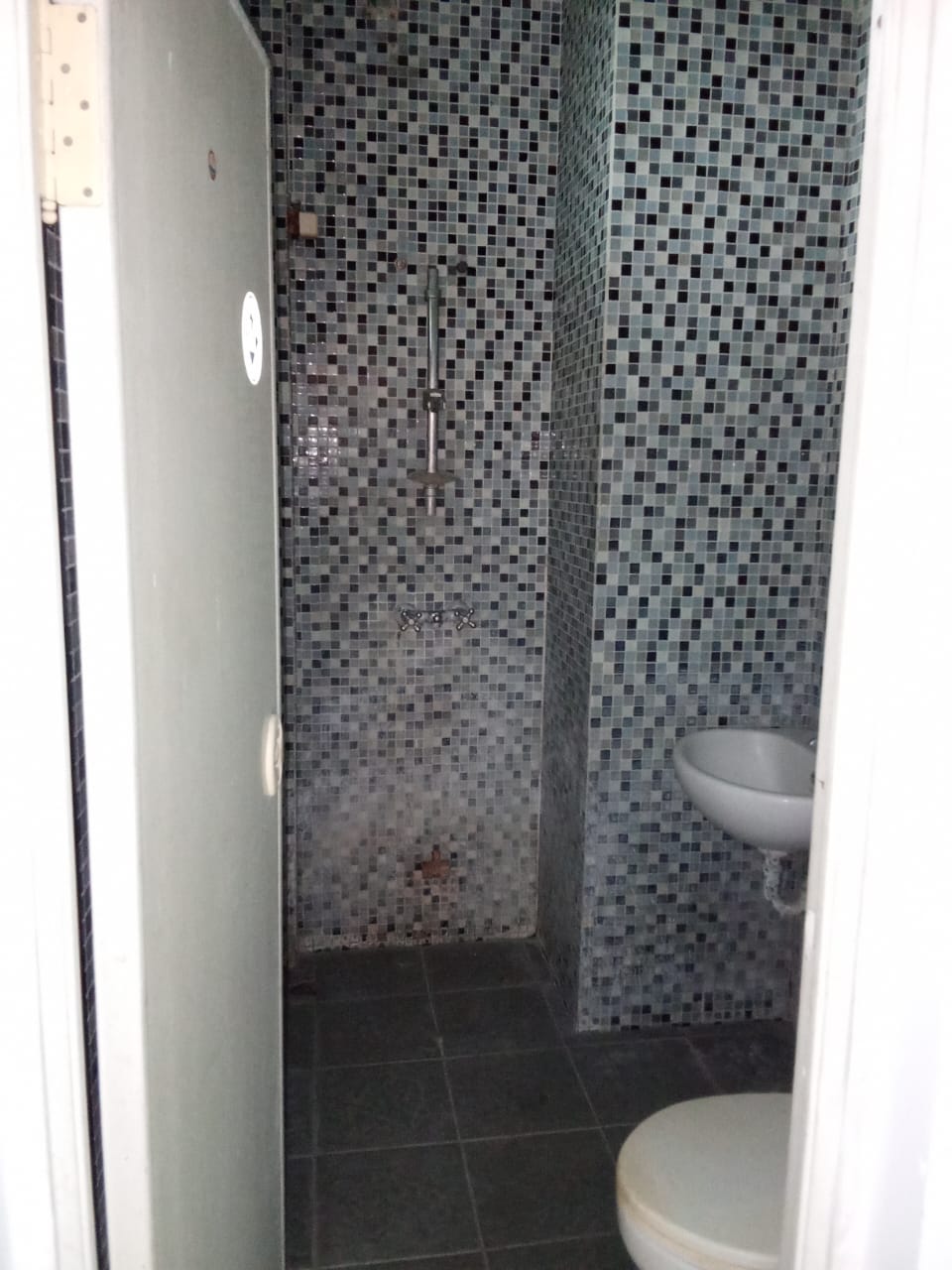 Dijual Ruko di Jl. Kebayoran Lama, Grogol Utara, Kebayoran Lama