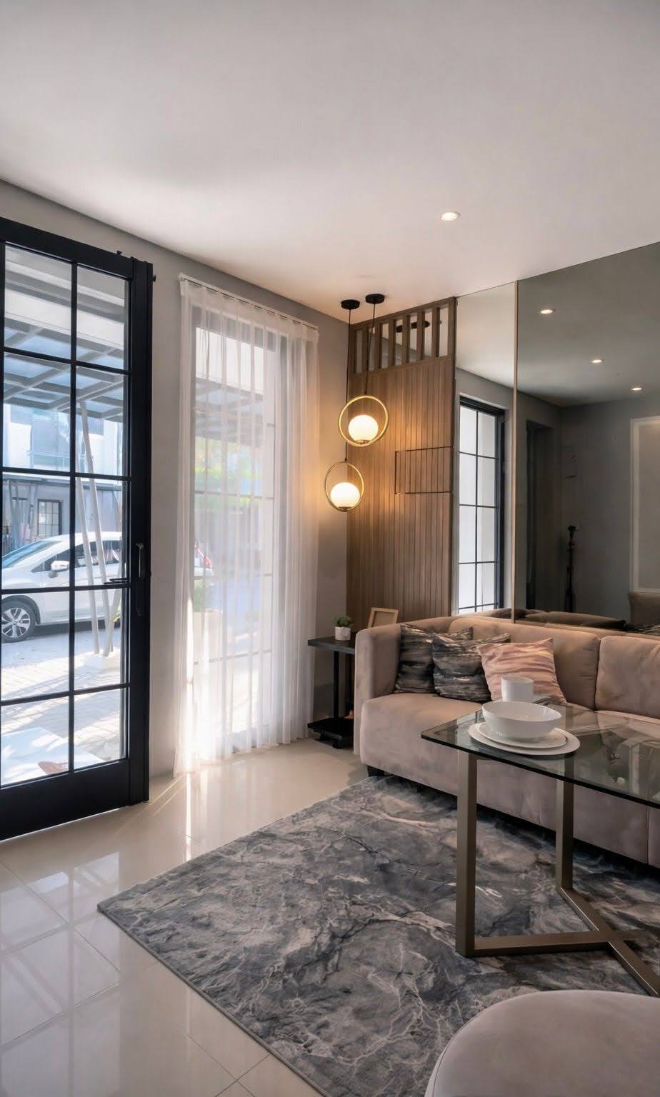 JUAL Ex Rumah Contoh Grand Pakuwon, Surabaya full furnish,