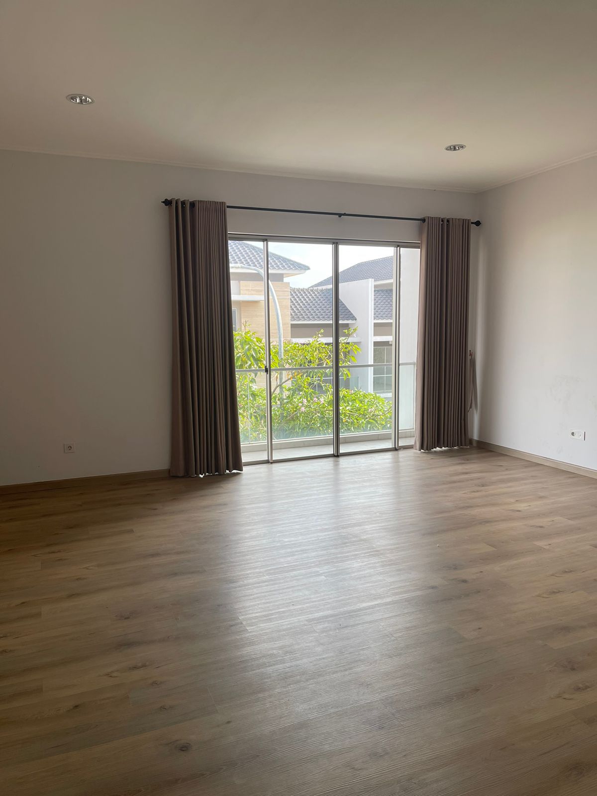 Dijual Rumah Golf Island Cluster Violin, Pantai Indah Kapuk