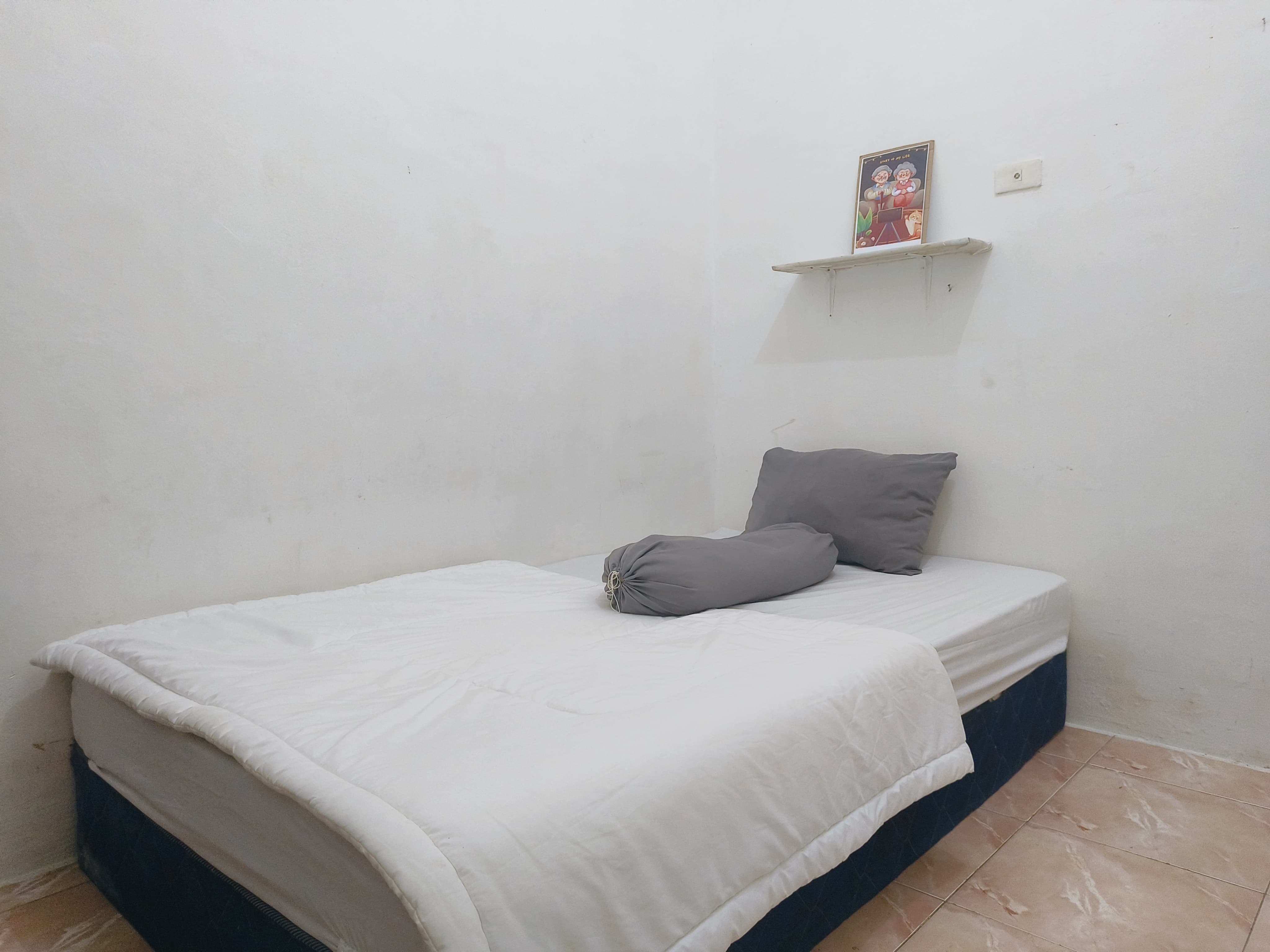 Dijual Rumah Kost di Jl. Alpukat, Tanjung Duren Utara