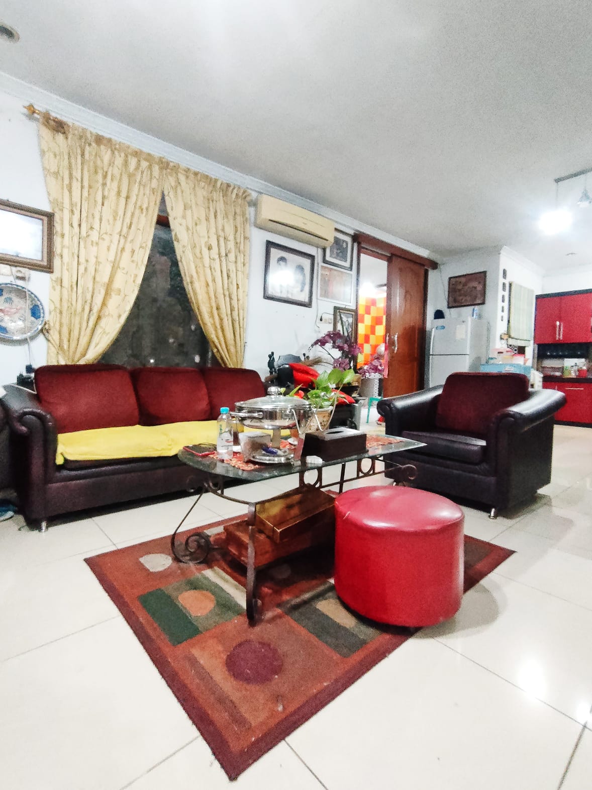 Jual rumah mewah komplek dengan Private Pool di Duren Sawit