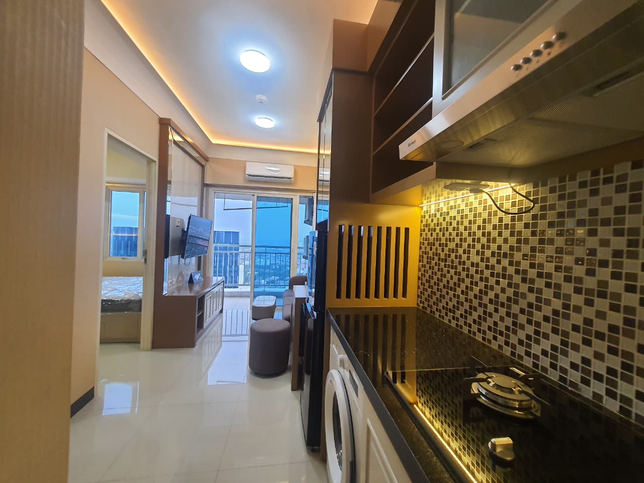 Disewakan Apartemen Tanglin Baru Gress di Pakuwon Indah - Suraba