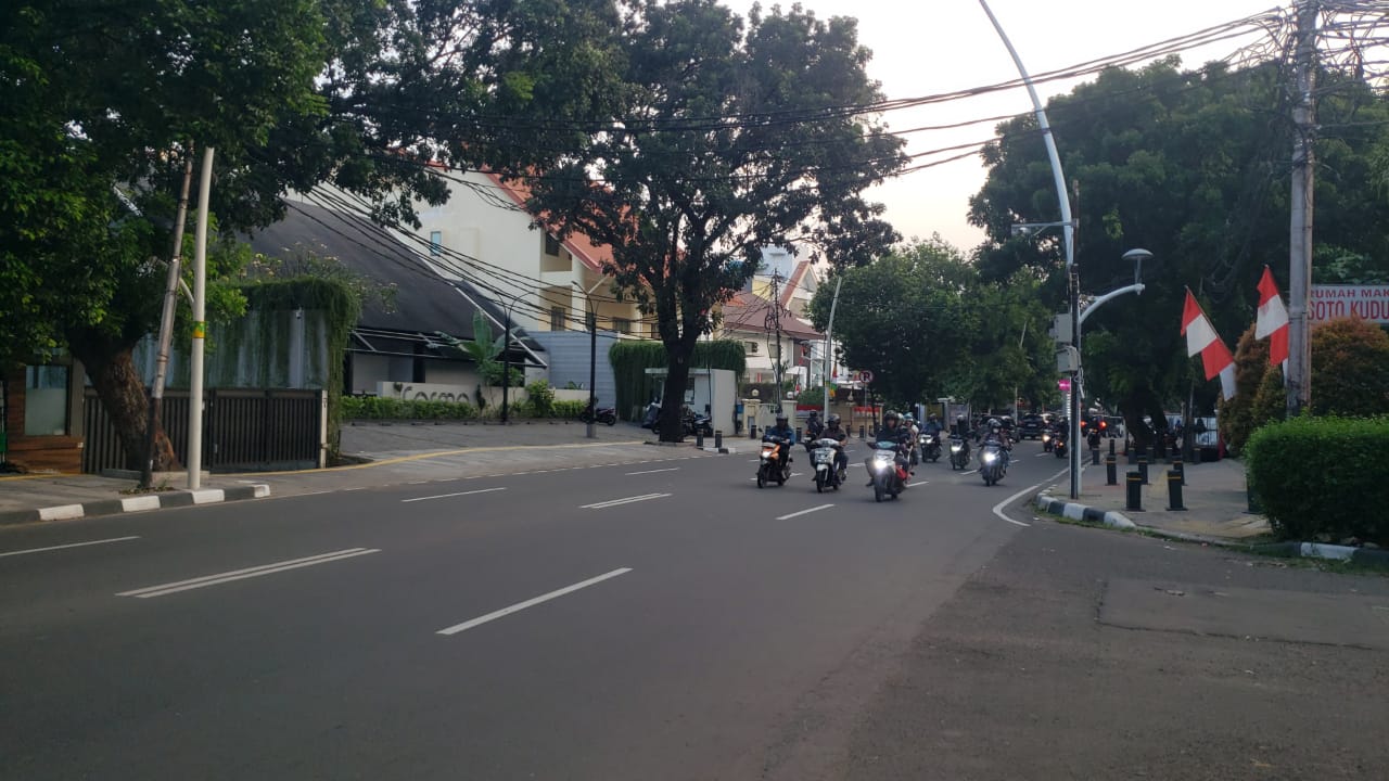 Dijual Rumah Tua di Jl.Wijaya 1, Petogogan, Kec. Kebayoran Lama