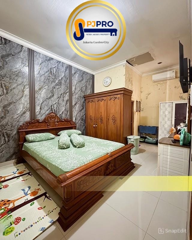 Dijual Rumah Semi Furnished Bebas Banjir di Komplek Billy Moon