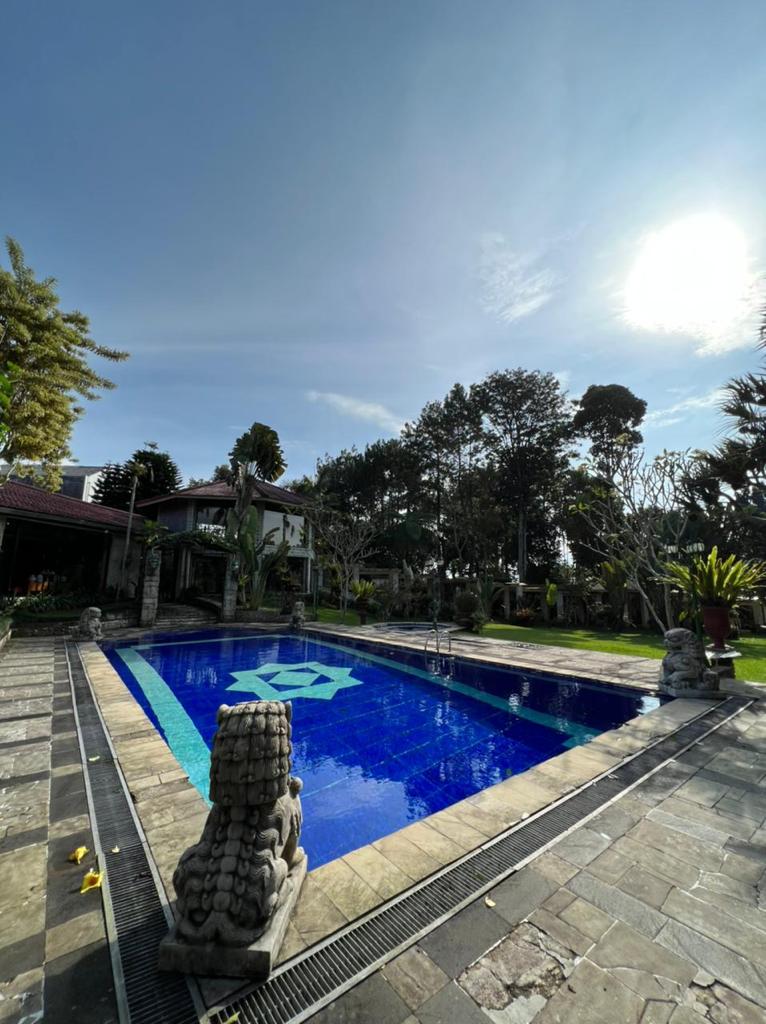 Dijual Cepat Villa di Jl.Gandamanah, Tugu Selatan, Kec. Cisarua