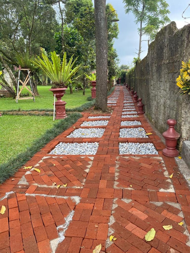 Dijual Cepat Villa di Jl.Gandamanah, Tugu Selatan, Kec. Cisarua