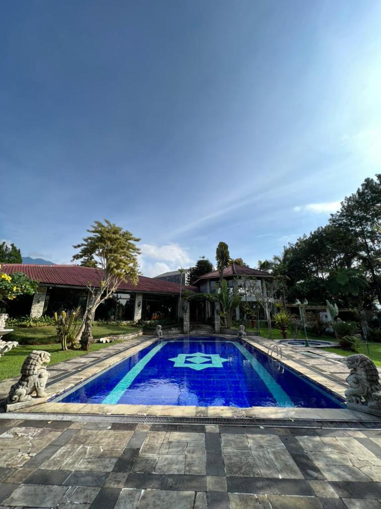 Dijual Cepat Villa di Jl.Gandamanah, Tugu Selatan, Kec. Cisarua