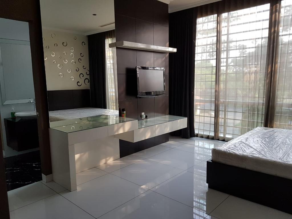 Rumah Townhouse Platinum Terrace Graha Famili 2 Jejer Interior M