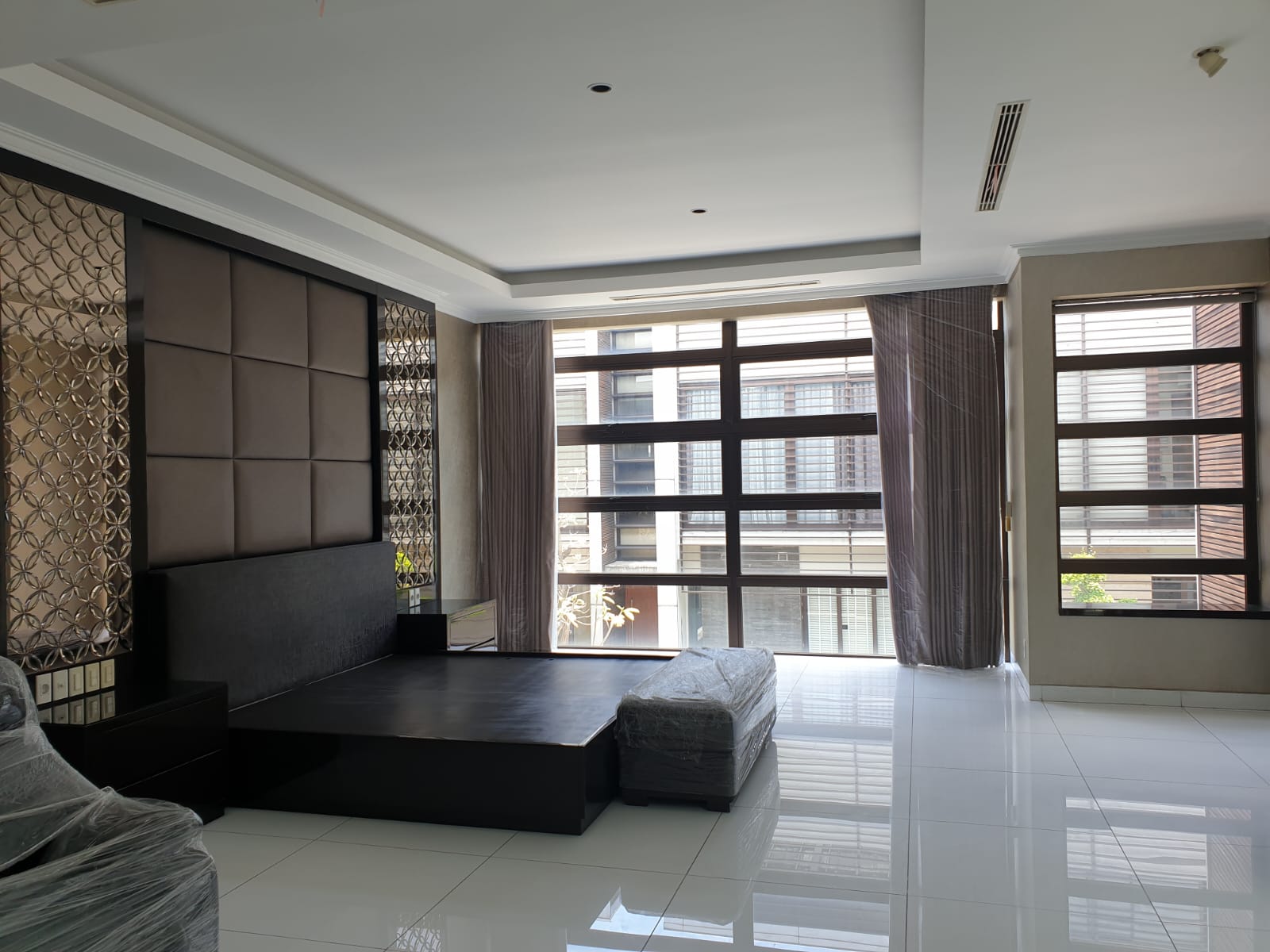 Rumah Townhouse Platinum Terrace Graha Famili 2 Jejer Interior M