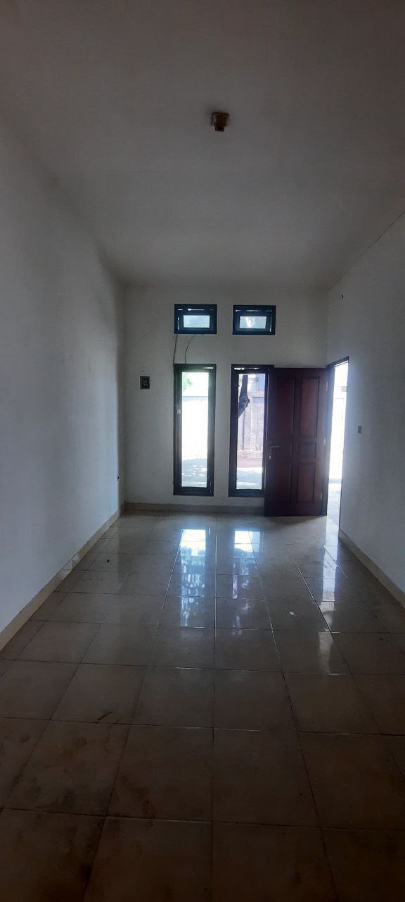 Rumah ready cuma 5 menit Univ Pamulang Tangerang Selatan