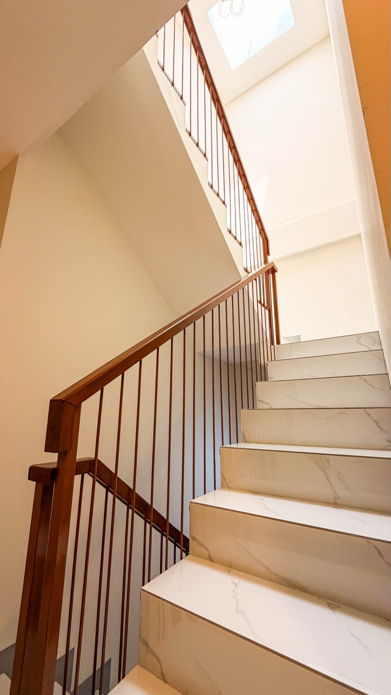 Dijual Rumah Kost di Jl Tanjung Duren Raya, Jakarta Barat