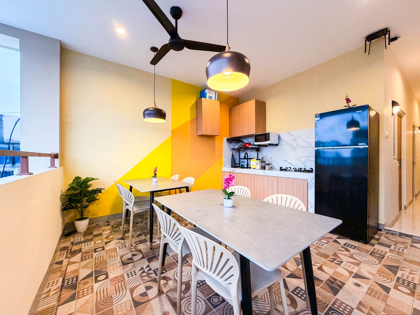 Dijual Rumah Kost di Jl Tanjung Duren Raya, Jakarta Barat