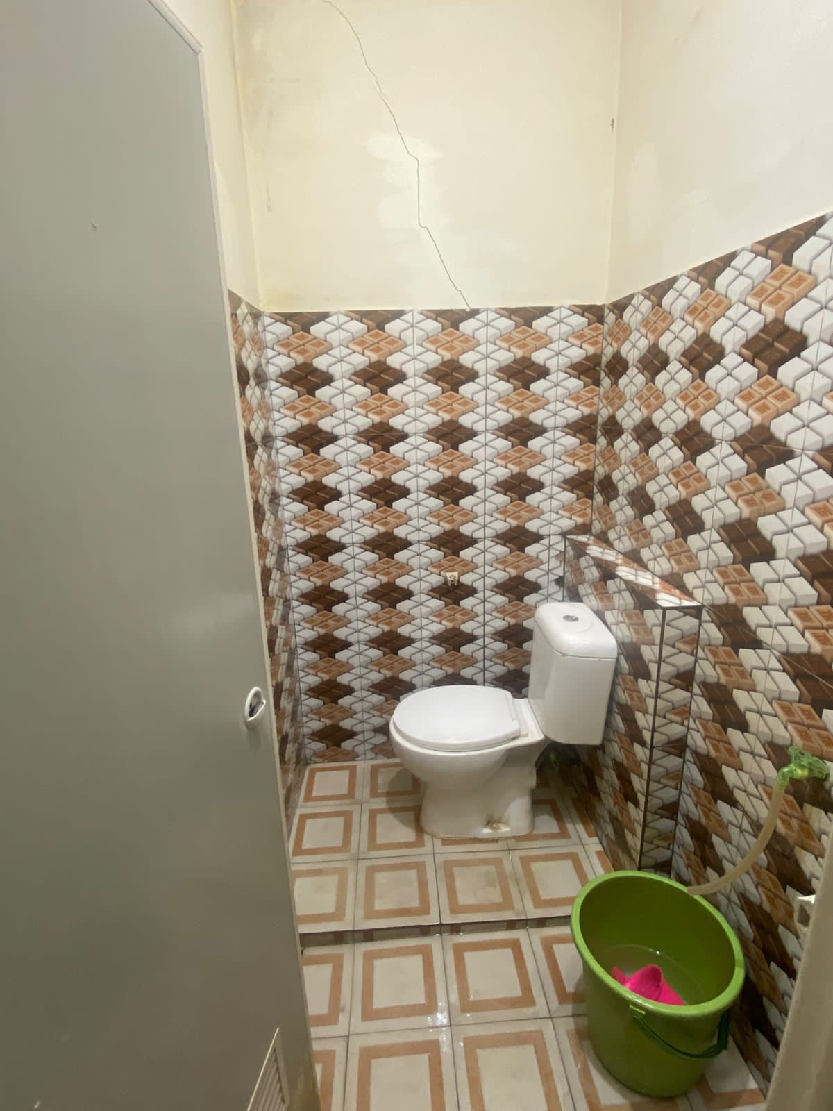 DIJUAL CEPAT/URGENT RUMAH CLUSTER SETU BEKASI – 430 JT NEGO