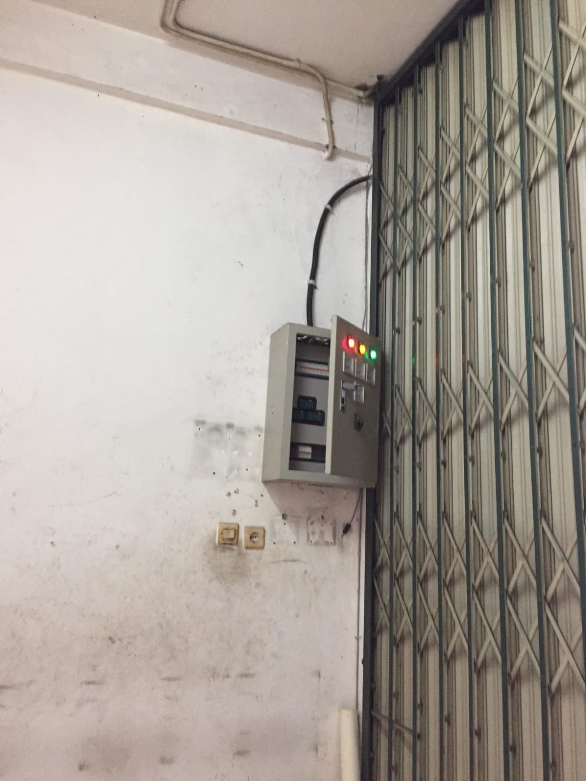 Jual ruko 4 lantai di Pos pengumben, Sukabumi Utara, Kebon Jeruk