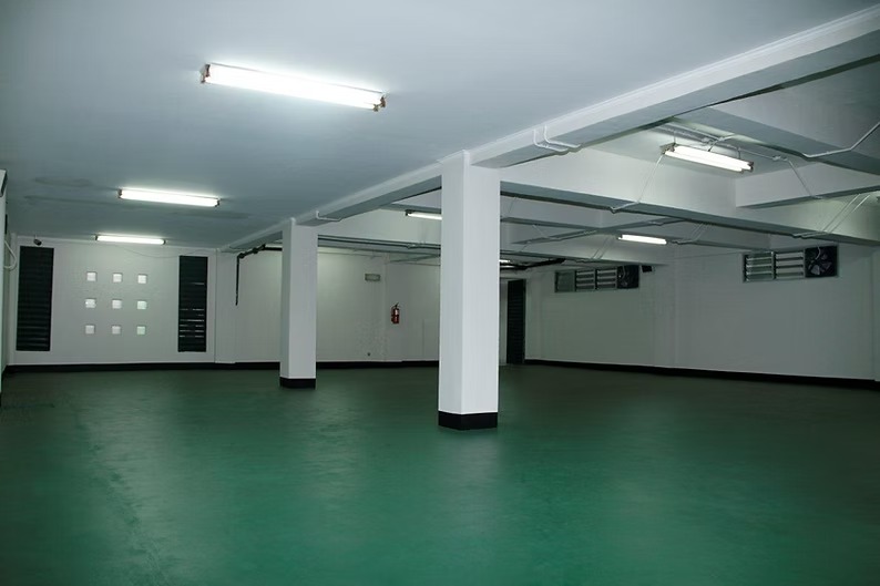 Jual rumah kost dan guest house luas mewah di Menteng, Jak Pus