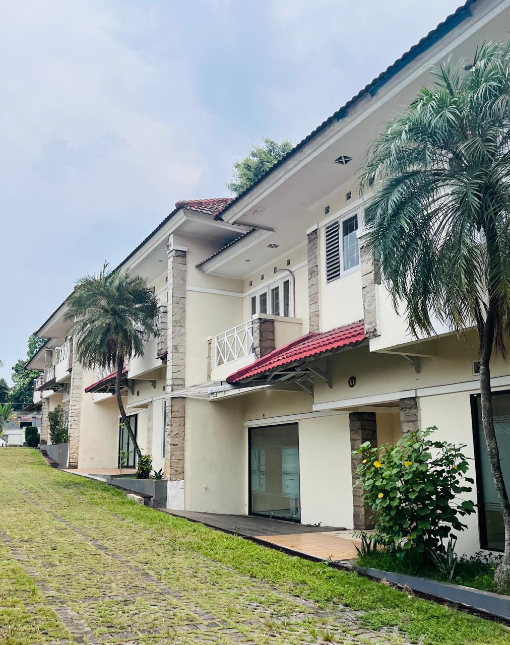 Sewa komplek town house di Pangeran Antasari, Cipete Selatan, Ci