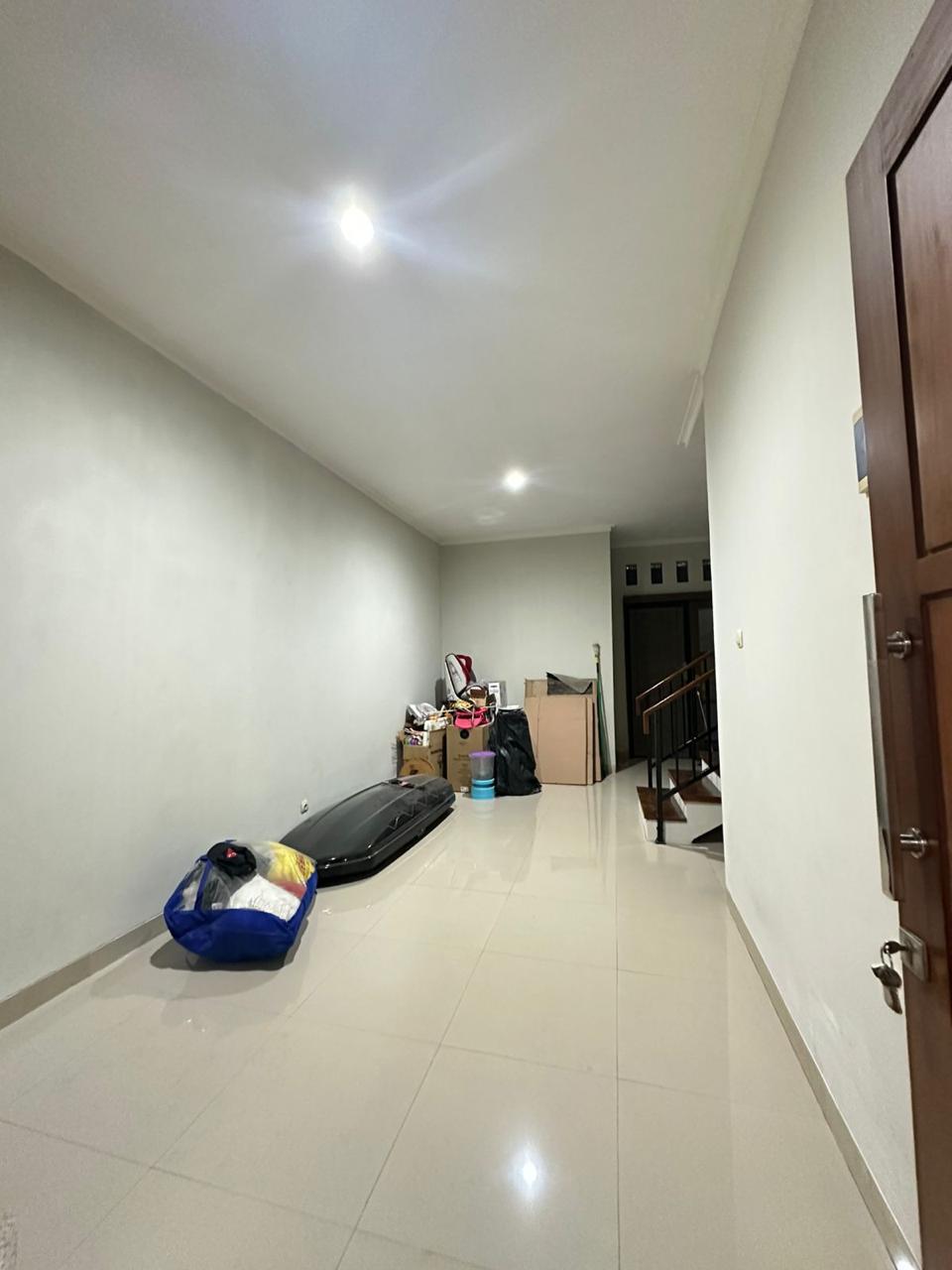 Rumah dalam Kawasan Super Block Kota Depok