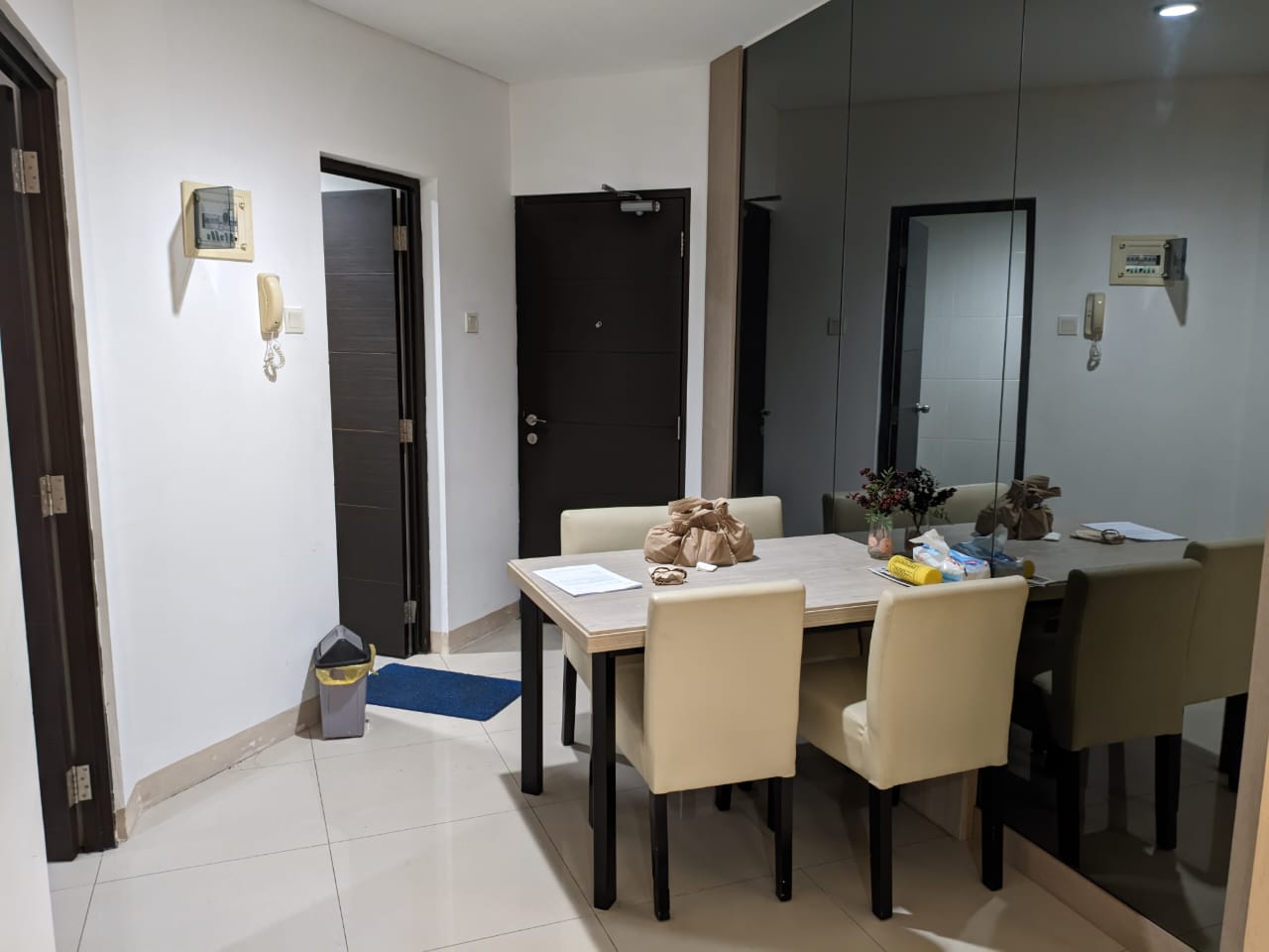 Jual/Sewa apartemen nyaman dan strategis di Tamansari Semanggi