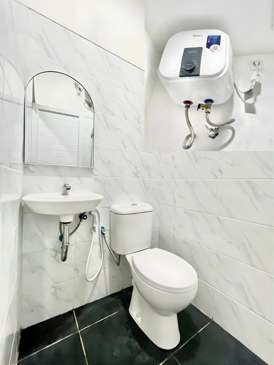 Dijual Kost Eksklusif Full Occupancy – Income 54 Juta/Bln