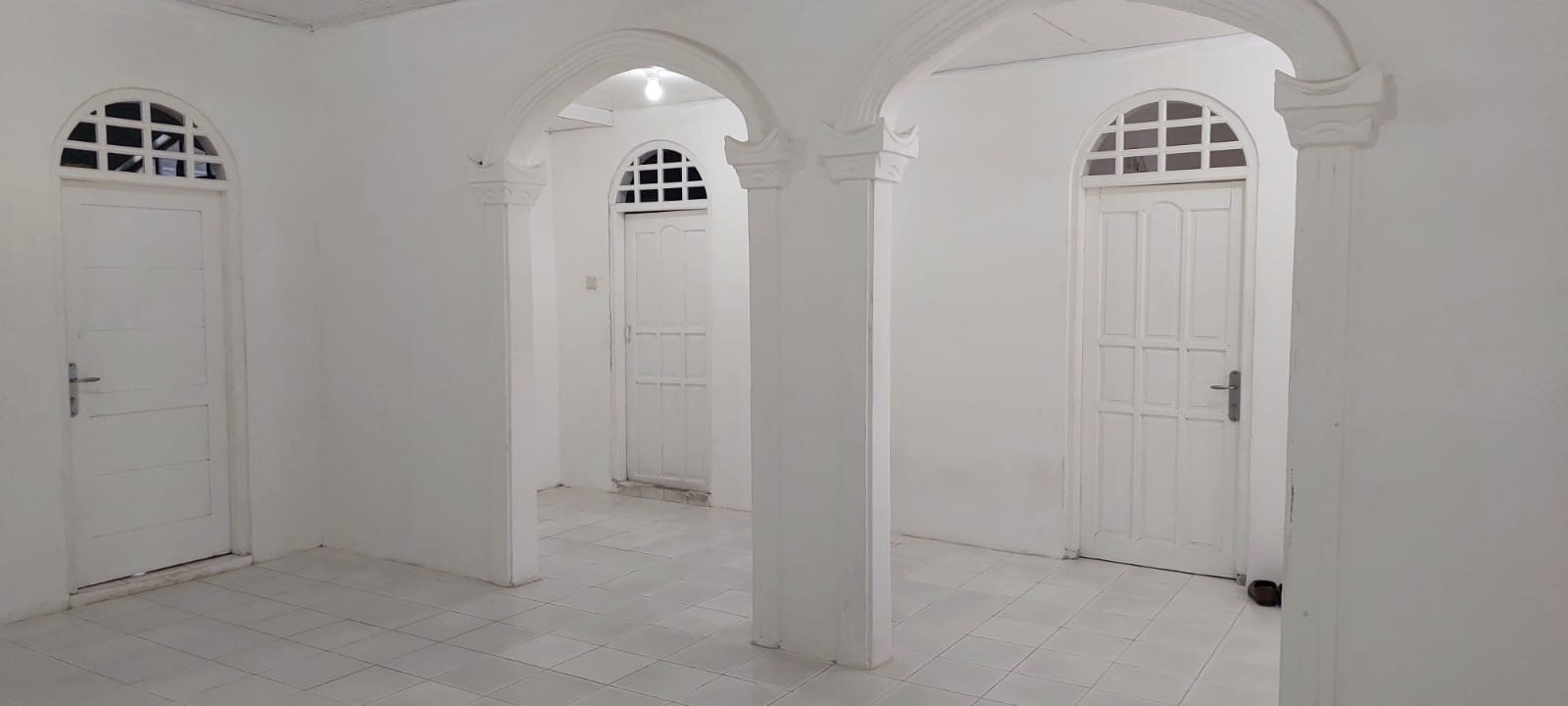 Disewakan Cepat Rumah dan Kantor di Ujung Harapan Bekasi