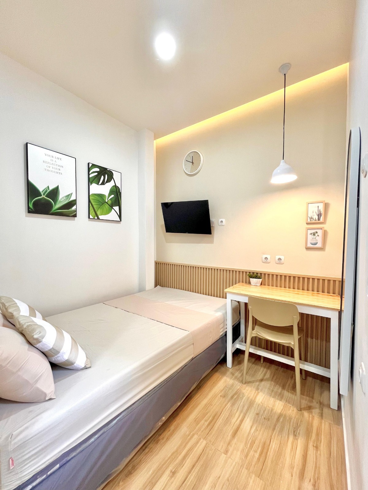 Dijual Rumah Kost di Jl. Tomang Utara, Tomang, Jakarta Barat