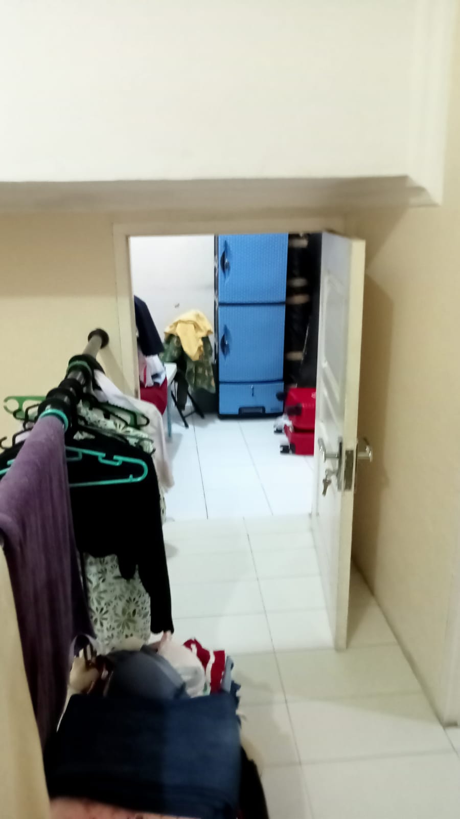 BU rumah Raffles hills Cibubur semi furnish Kawasan lengkap fasi