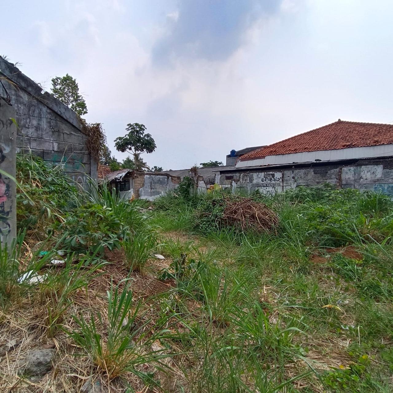 Jual tanah komersil harga Njop di Lenteng Agung raya, Jagakarsa