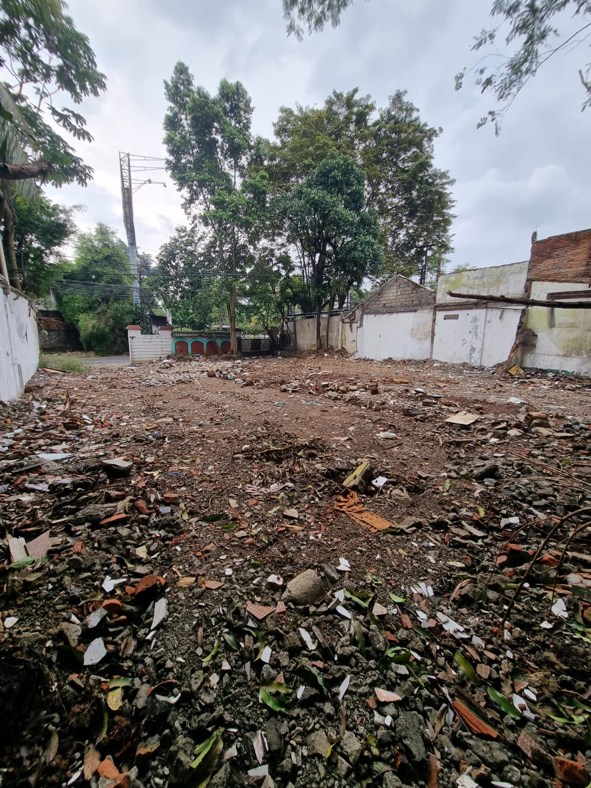 Jual tanah komersil di Lenteng Agung, Jagakarsa, Jakarta Selatan