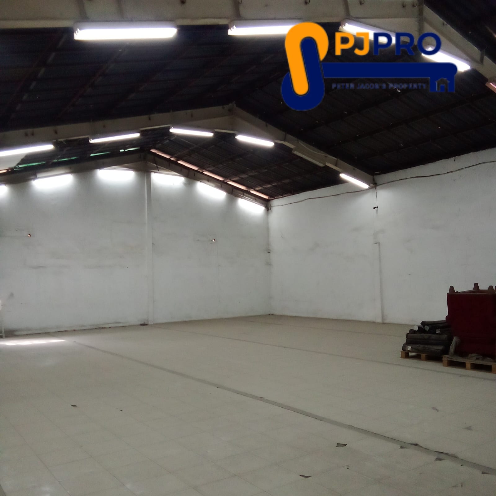 Dijual Cepat Gudang atau Pabrik di Cakung Jakarta Timur