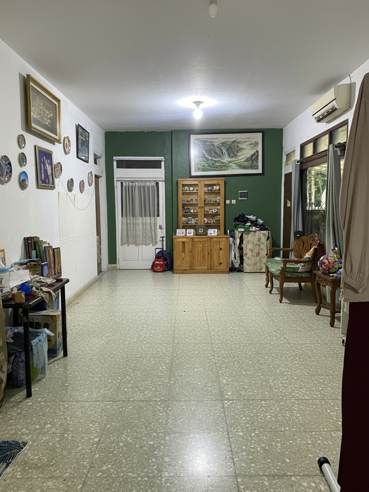 Jual Rumah Berlokasi Sangat Strategis Dengan Harga Bersaing