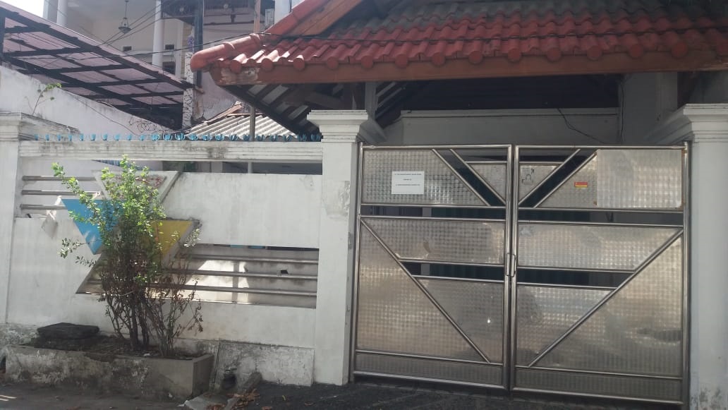 rumah disewakan petemon surabaya