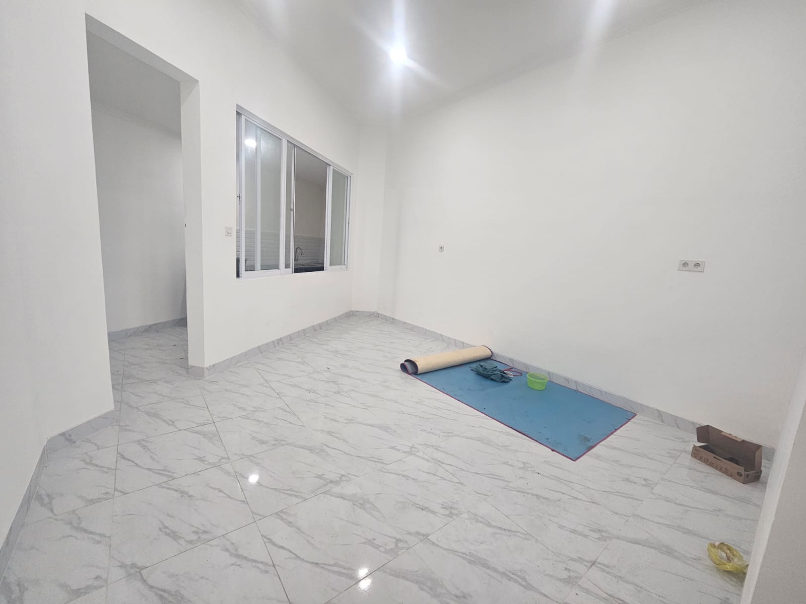 Jual sewa rumah baru di Tanjung Duren Utara, Grogol Petamburan,