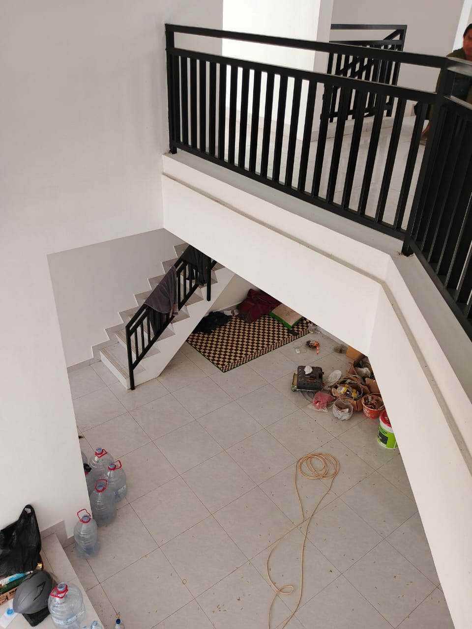 Jual rumah baru renov di Cipedak, Jagakarsa, Jakarta Selatan