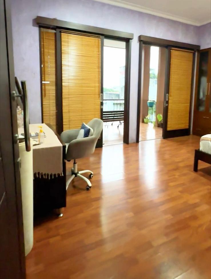 Jual rumah mewah modern elegan dan siap huni di Al Baidho