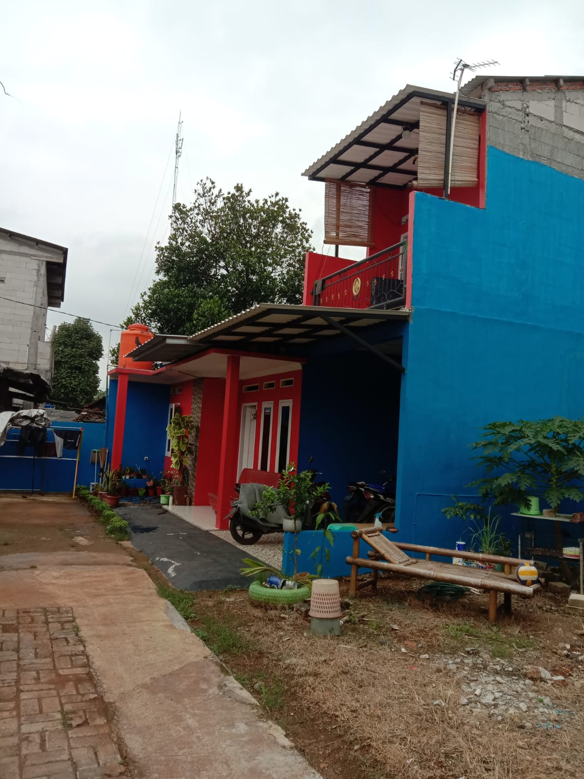 Rumah murah 600 juta siap huni cluster 3 unit di Kalimulya Depok