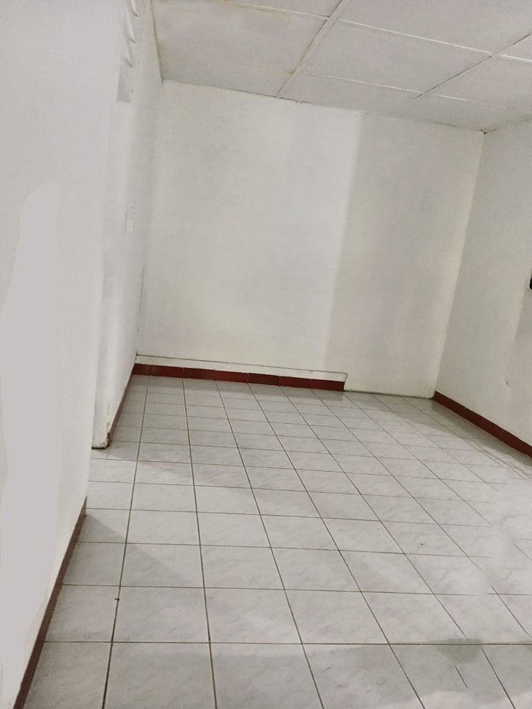 Rumah 3 Kamar Tidur 1 Kamar Mandi Carport Di Antapani Bandung